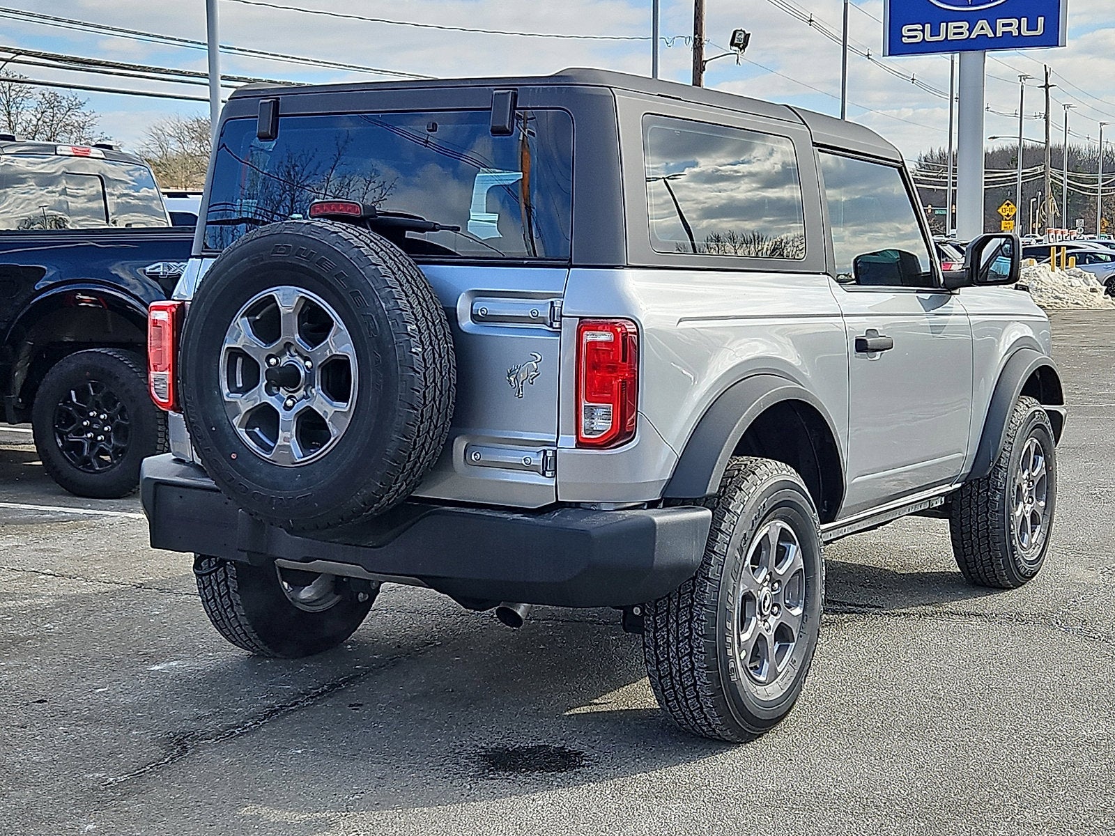 2023 Ford Bronco Base