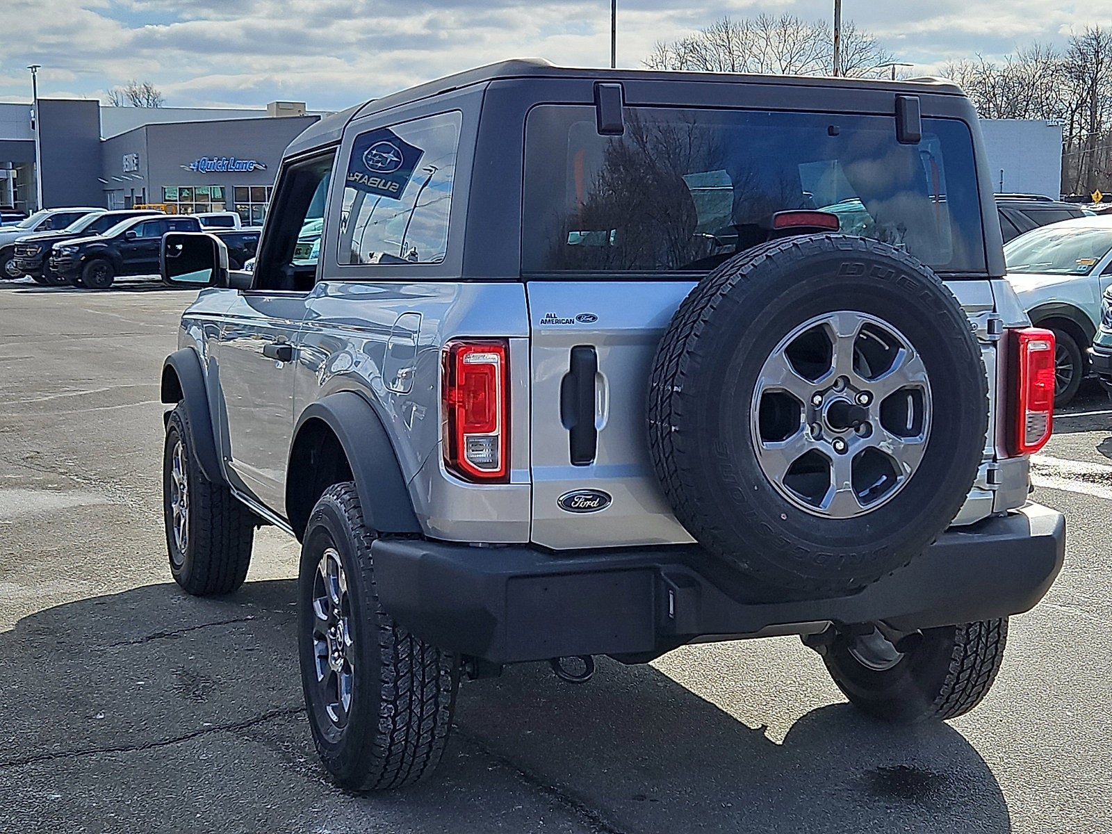 2023 Ford Bronco Base