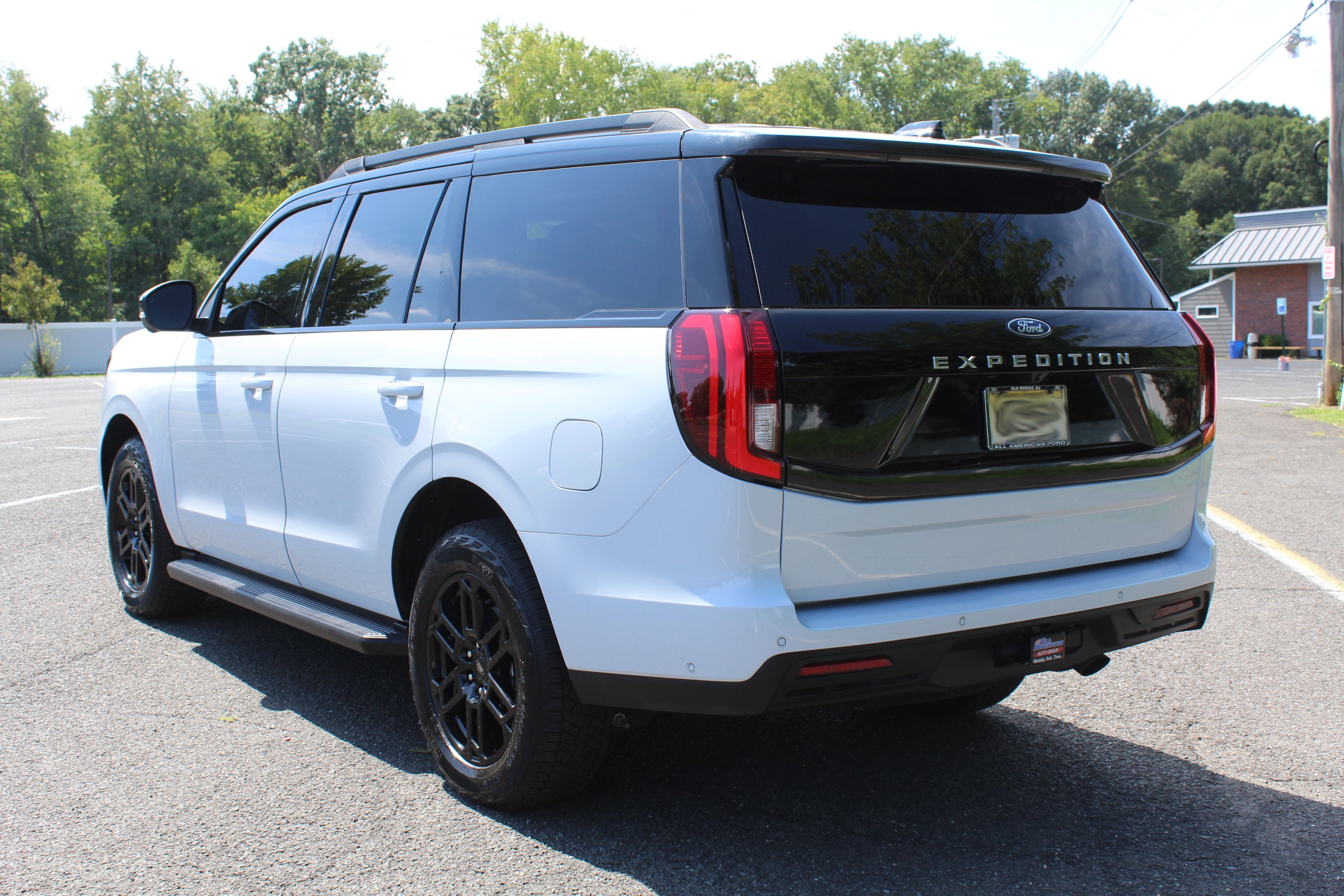 2025 Ford Expedition Active
