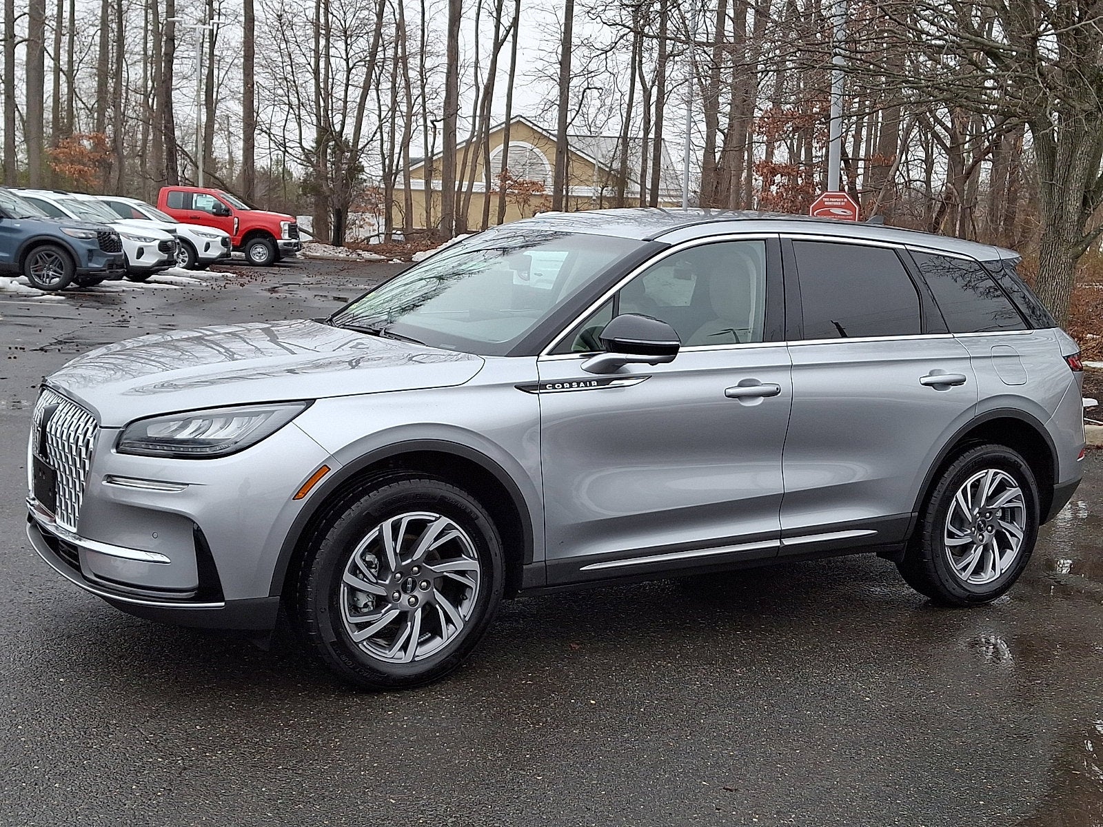 2024 Lincoln Corsair Premiere