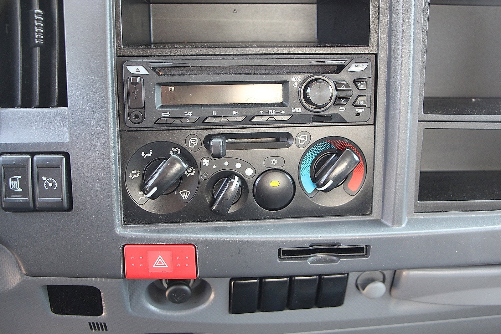 2022 Isuzu Dry Freight Box Isuzu NPR Morgan 16FT Box Truck