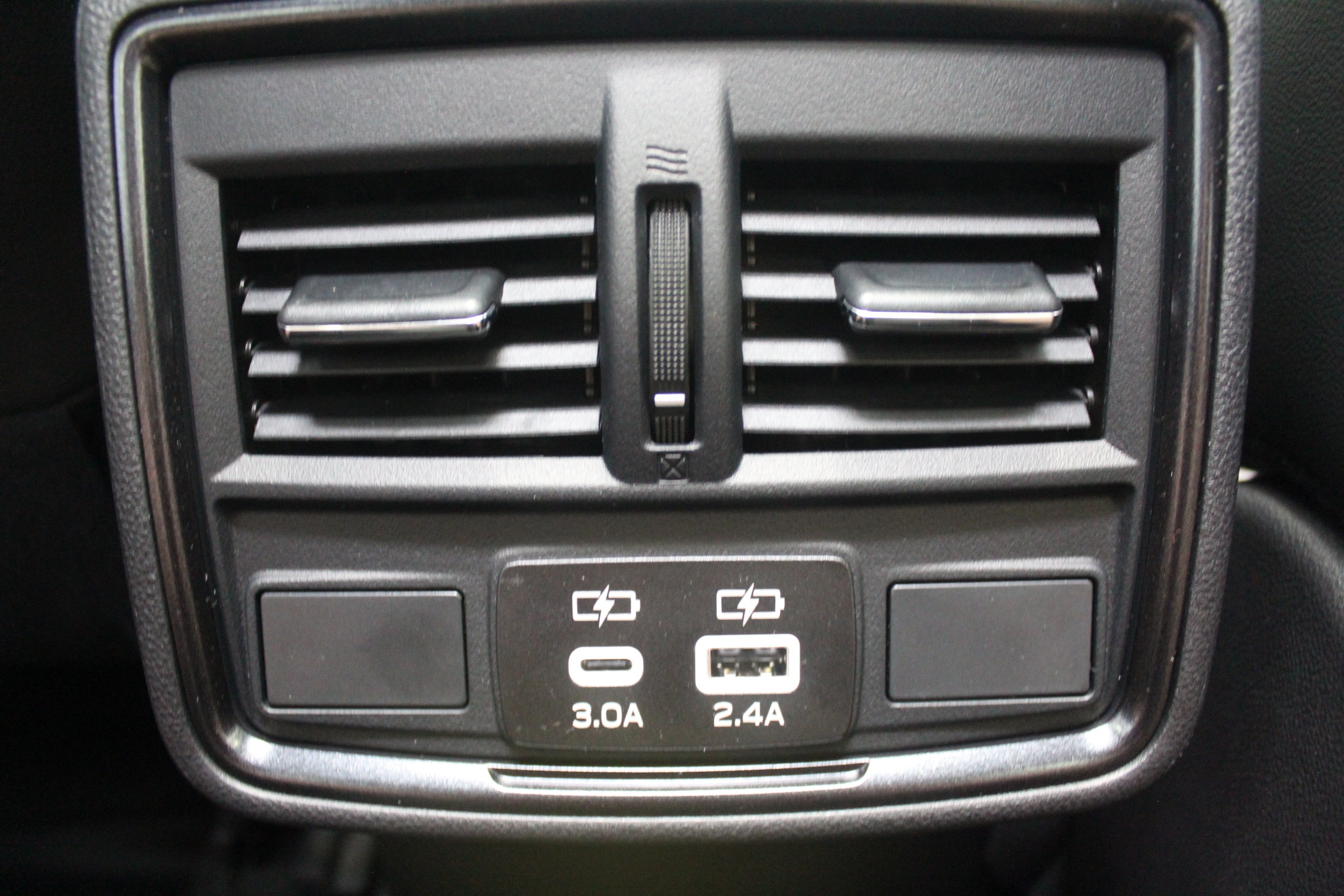 2026 Subaru FORESTER CUSTOM Black Top Edition