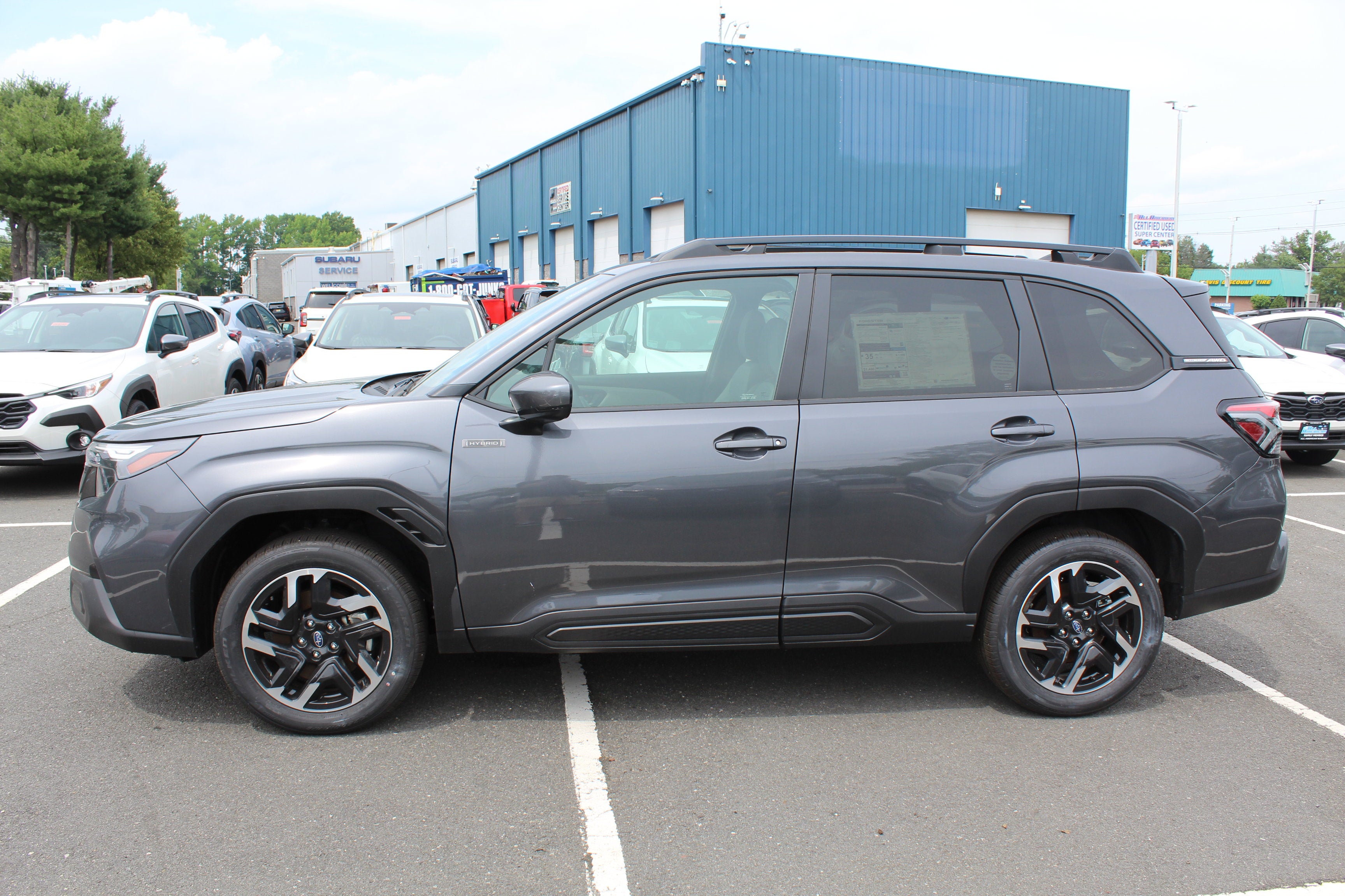 2026 Subaru FORESTER Premium Hybrid