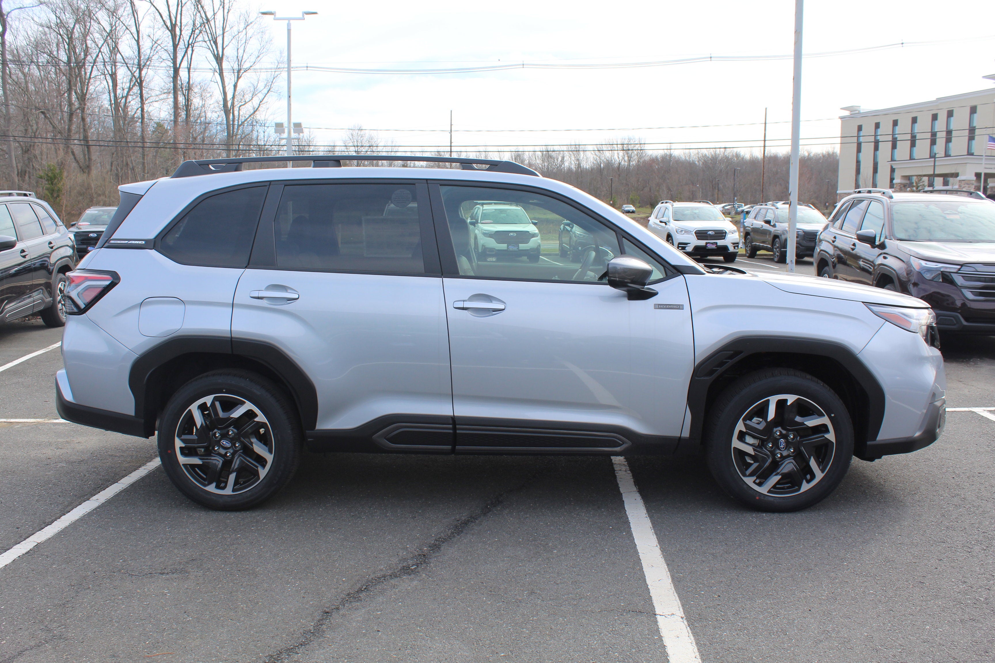 2025 Subaru FORESTER Limited Hybrid
