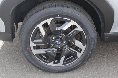 2025 Subaru FORESTER Limited Hybrid