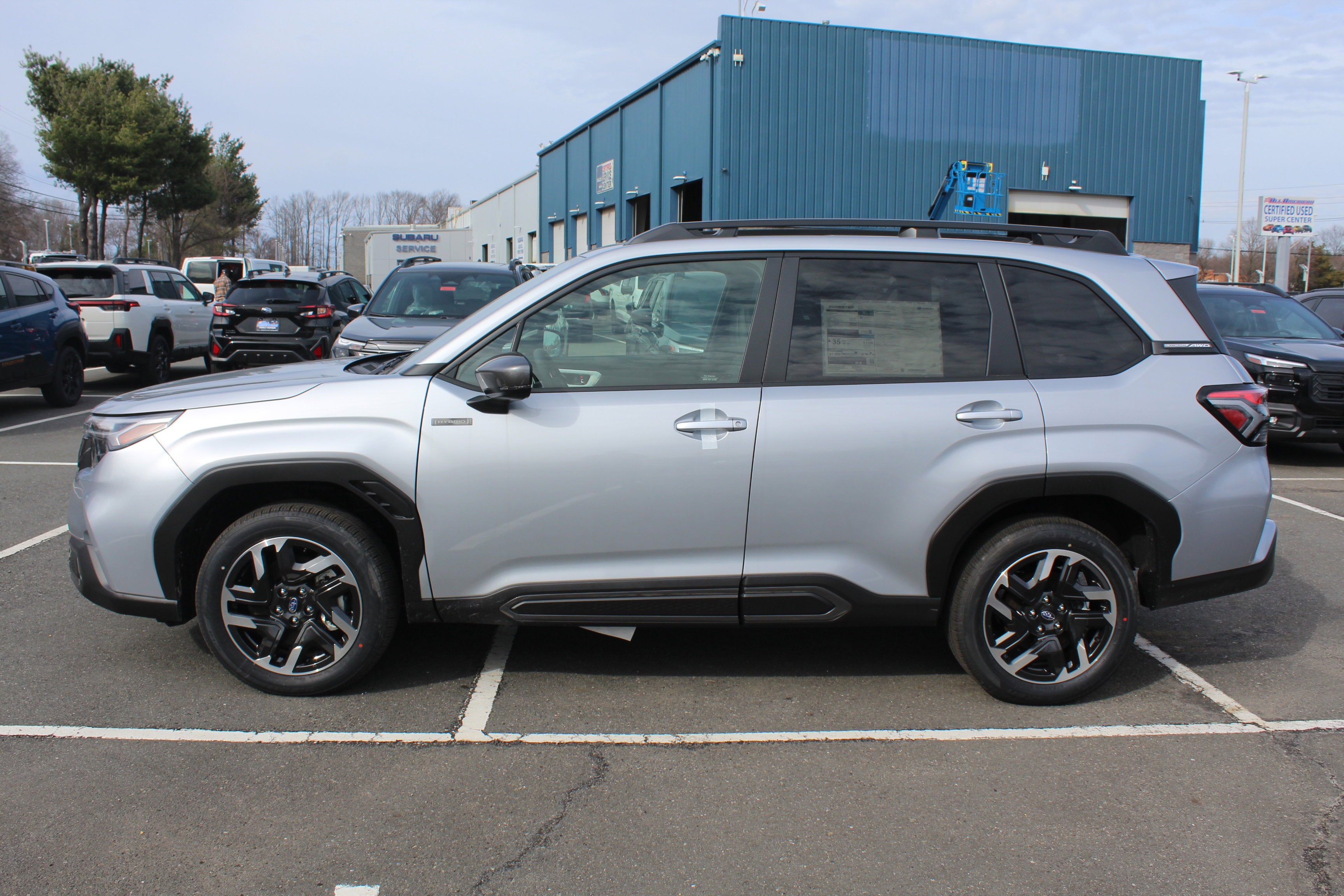 2025 Subaru FORESTER Limited Hybrid