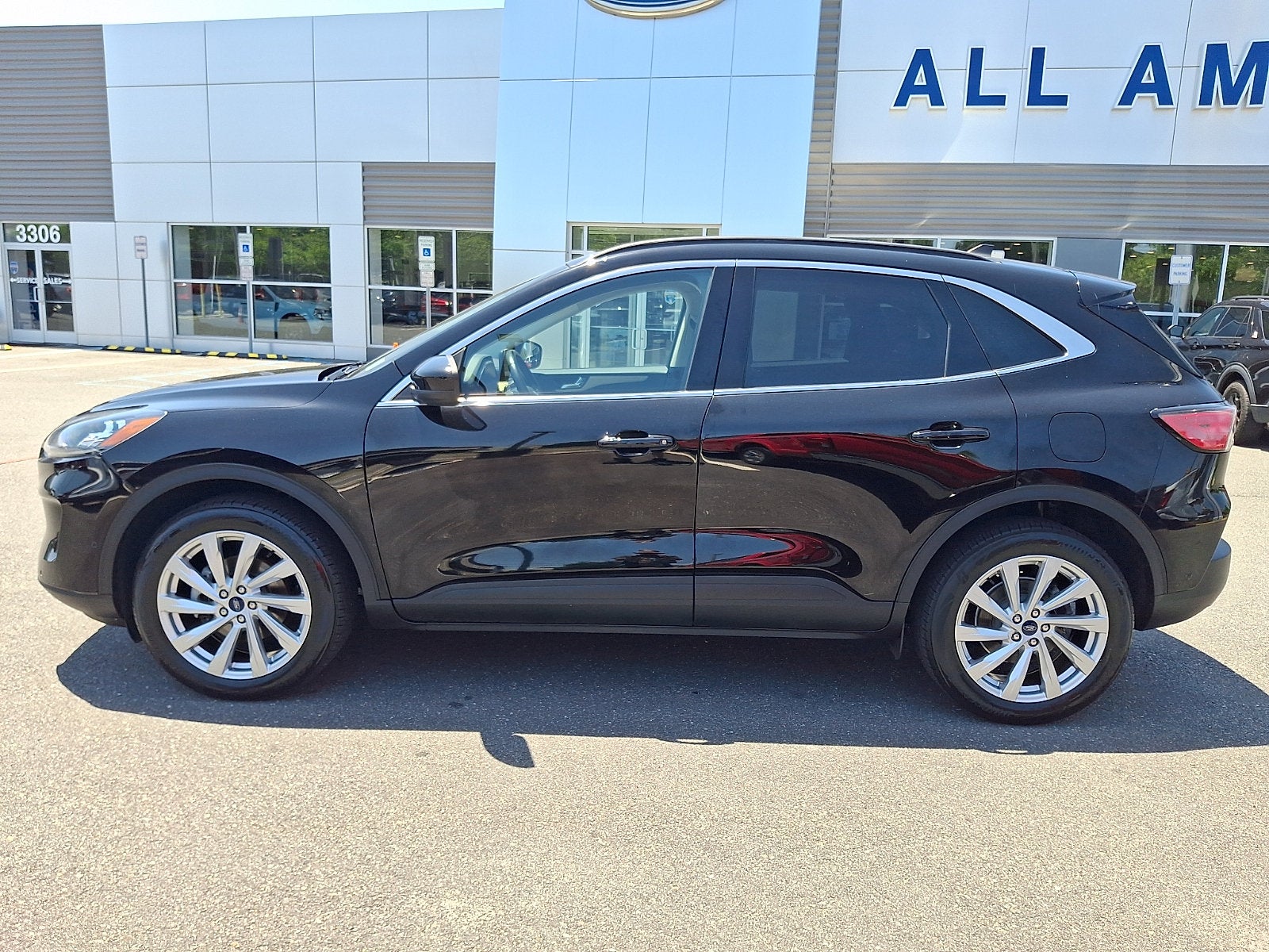 2022 Ford Escape Titanium