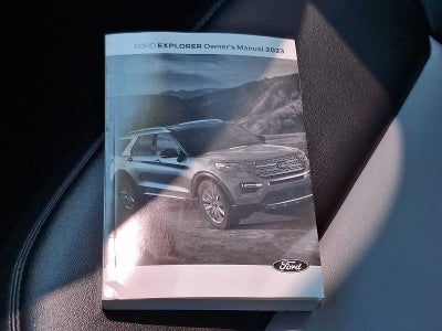 2023 Ford Explorer XLT
