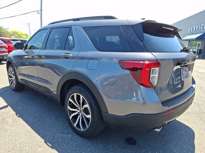 2022 Ford Explorer ST-Line