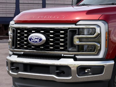 2027 Ford Super Duty F-350 SRW XLT