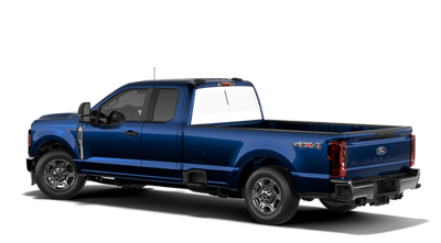2027 Ford Super Duty F-350 SRW XLT