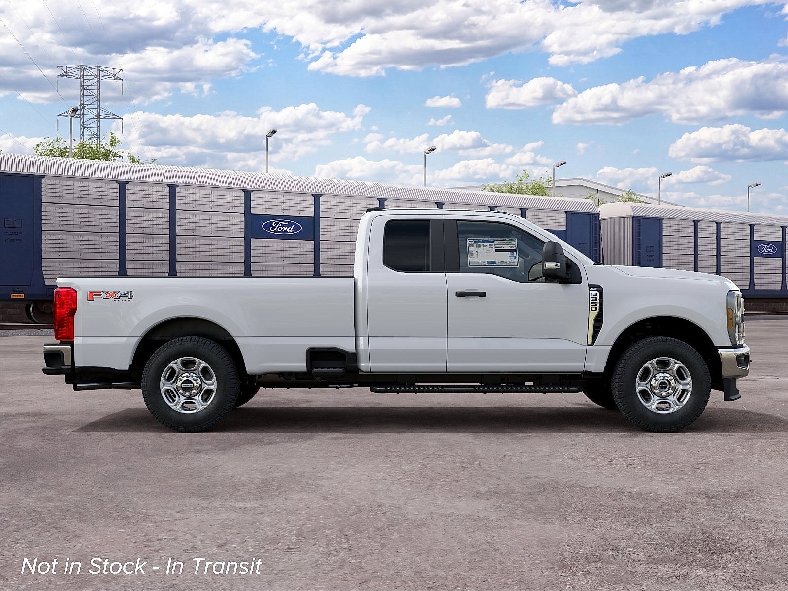2027 Ford Super Duty F-350 SRW XLT