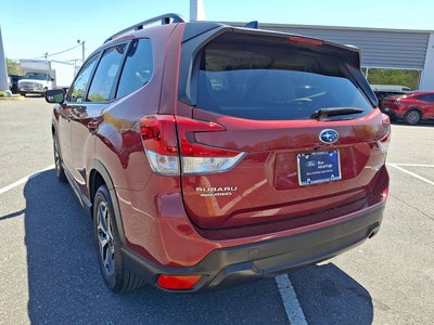 2024 Subaru Forester Premium