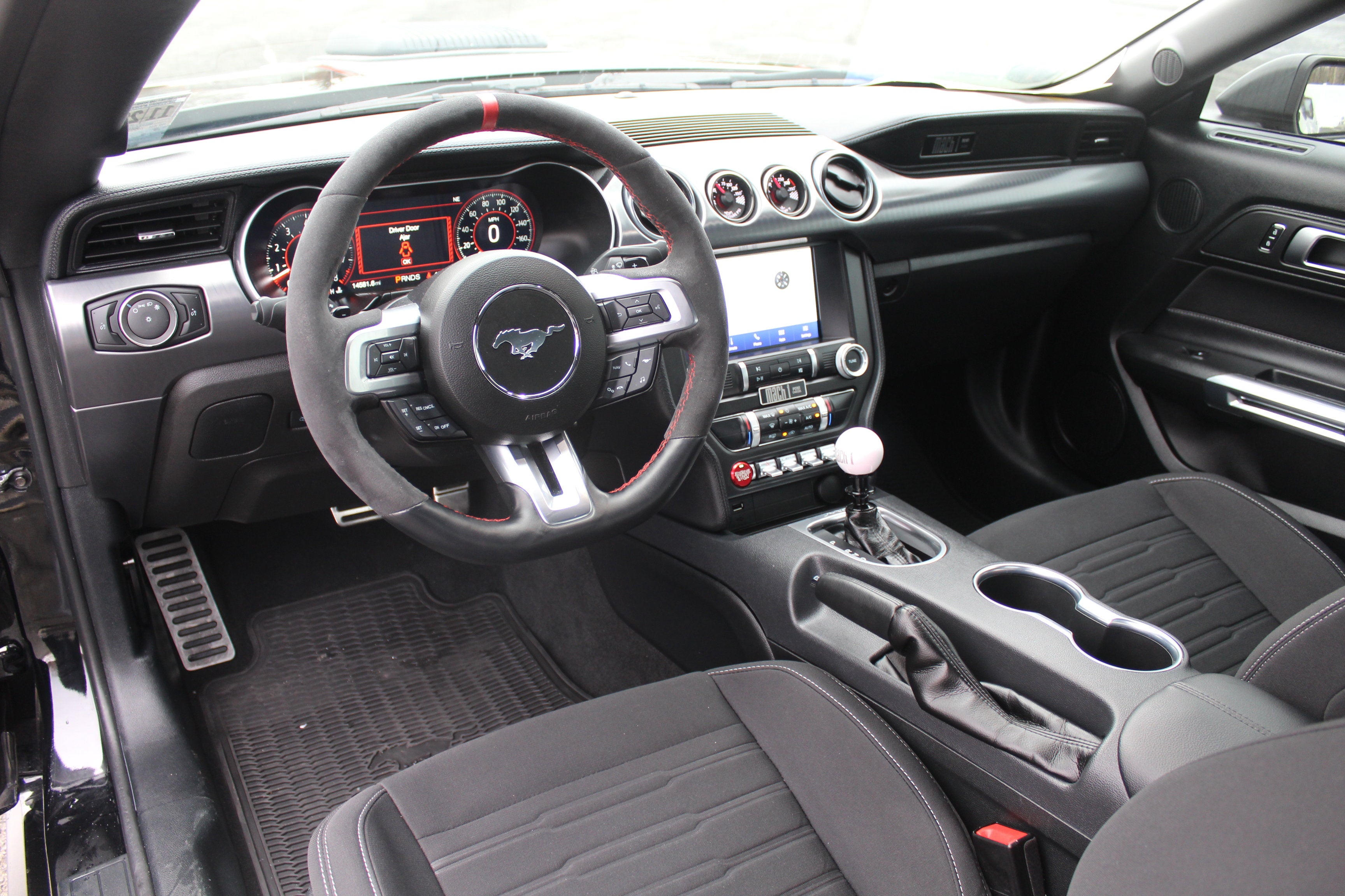 2023 Ford Mustang Mach 1