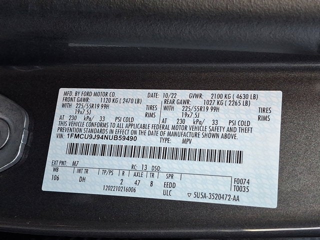 2022 Ford Escape Titanium