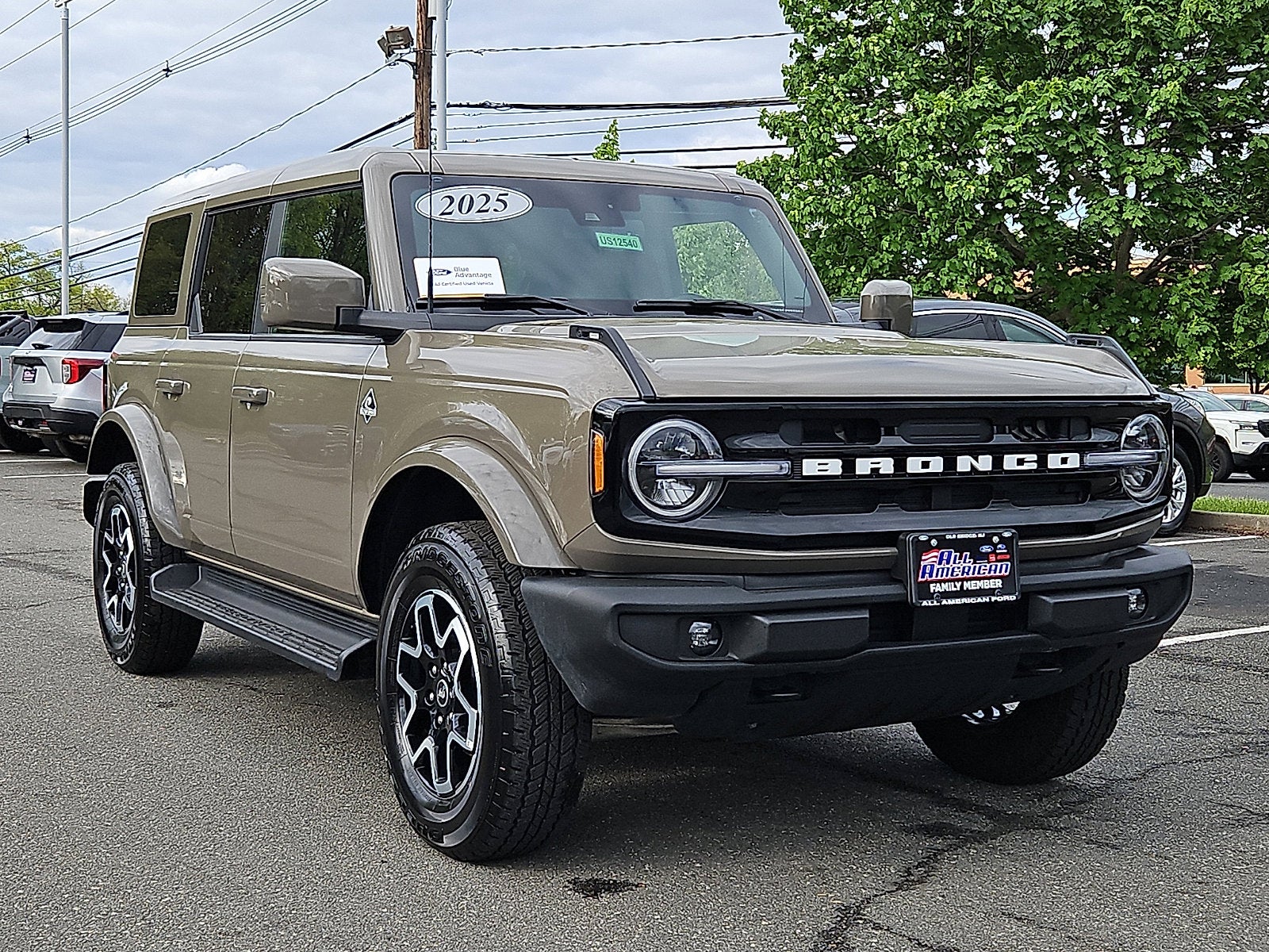2025 Ford Bronco Outer Banks