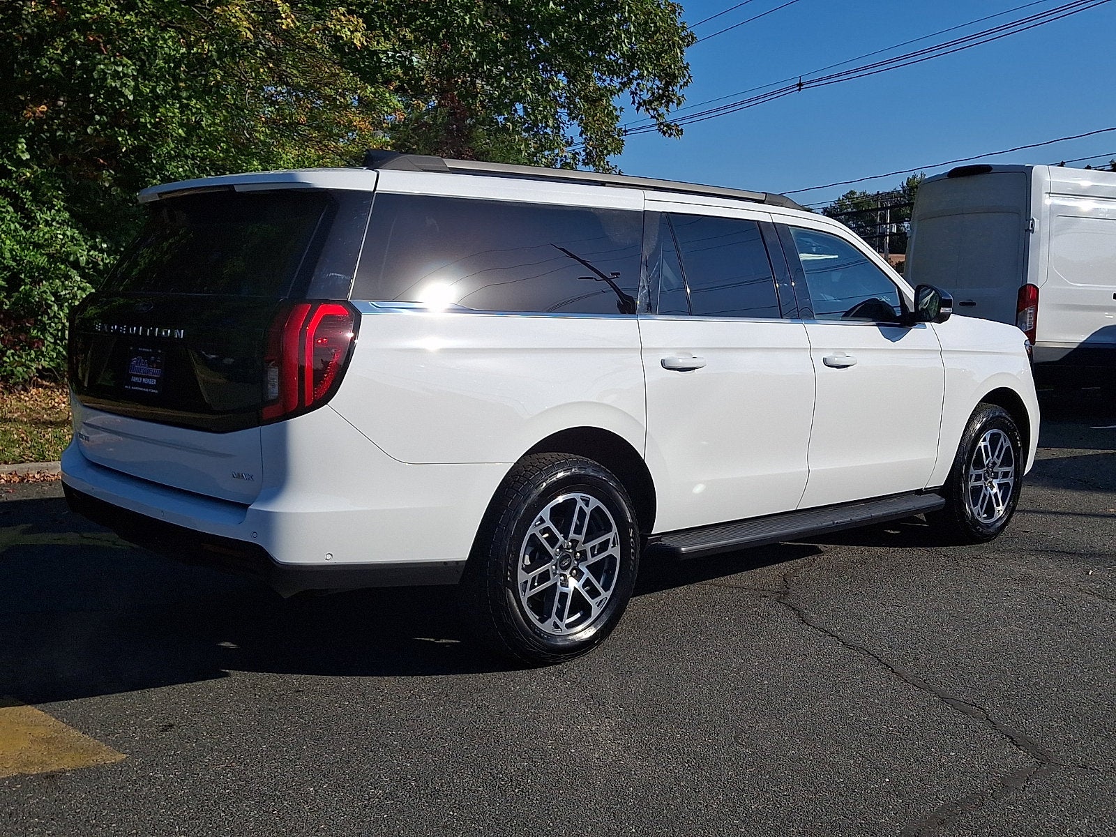 2025 Ford Expedition MAX Active