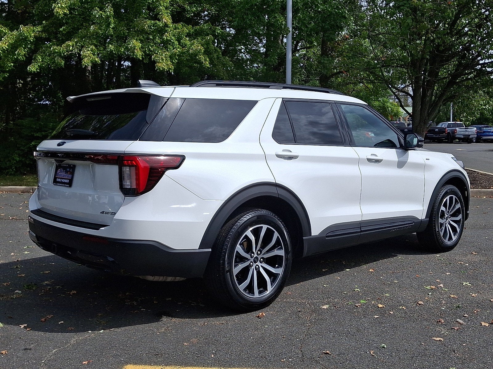2025 Ford Explorer ST-Line