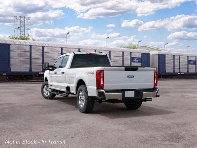 2027 Ford Super Duty F-350 SRW XLT