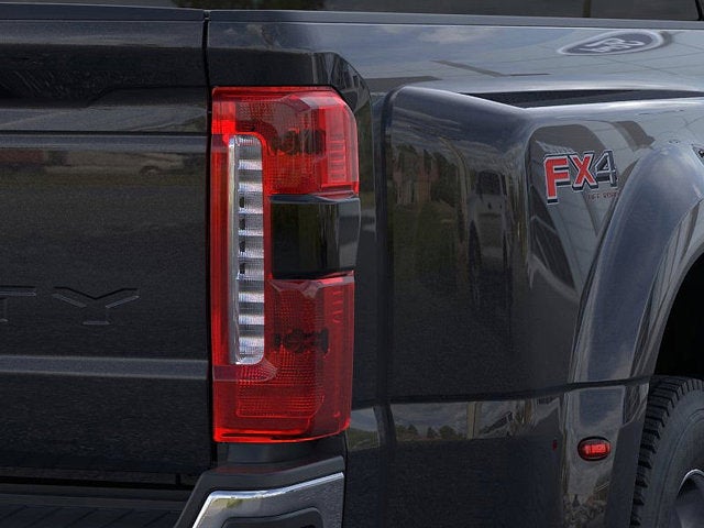 2026 Ford Super Duty F-450 DRW XLT