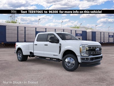 2026 Ford Super Duty F-450 DRW XLT