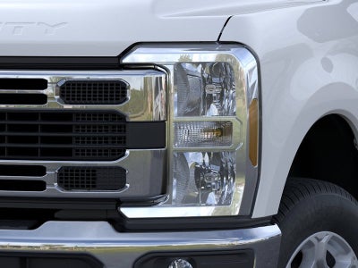 2026 Ford Super Duty F-350 SRW XLT