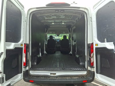 2023 Ford Transit-250 T-250 130" Med Rf 9070 GVWR RWD