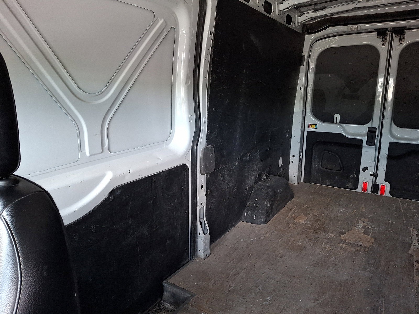 2020 Ford Transit-350 T-350 130" Med Rf 9500 GVWR RWD