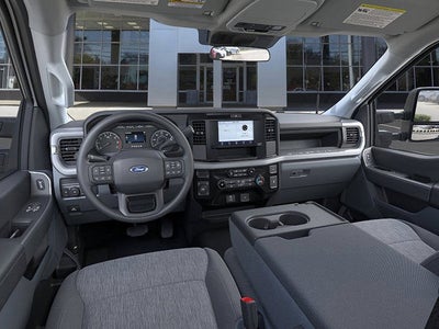 2025 Ford Super Duty F-350 SRW XL