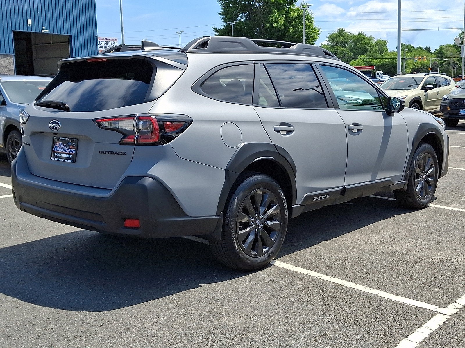 2023 Subaru Outback Onyx Edition w/ Custom Wrap