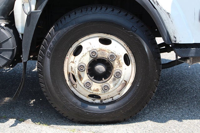 2022 Isuzu NPR NPR Morgan 16FT Box Truck