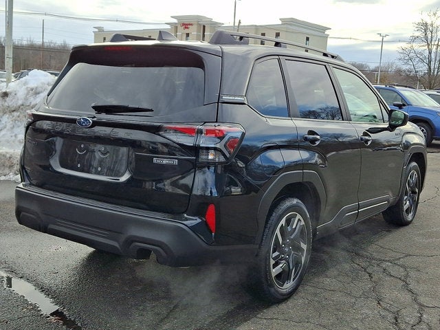 2025 Subaru Forester Hybrid Premium Hybrid