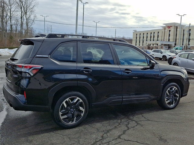 2025 Subaru Forester Hybrid Premium Hybrid