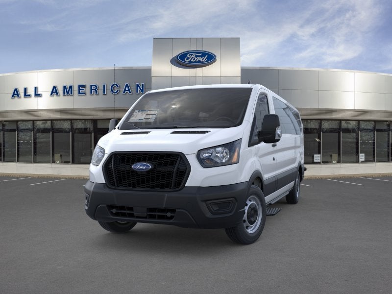 2025 Ford Transit Passenger Wagon Base