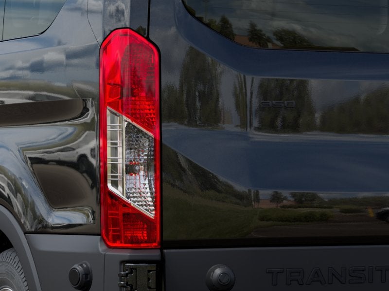 2027 Ford Transit Passenger Wagon XL