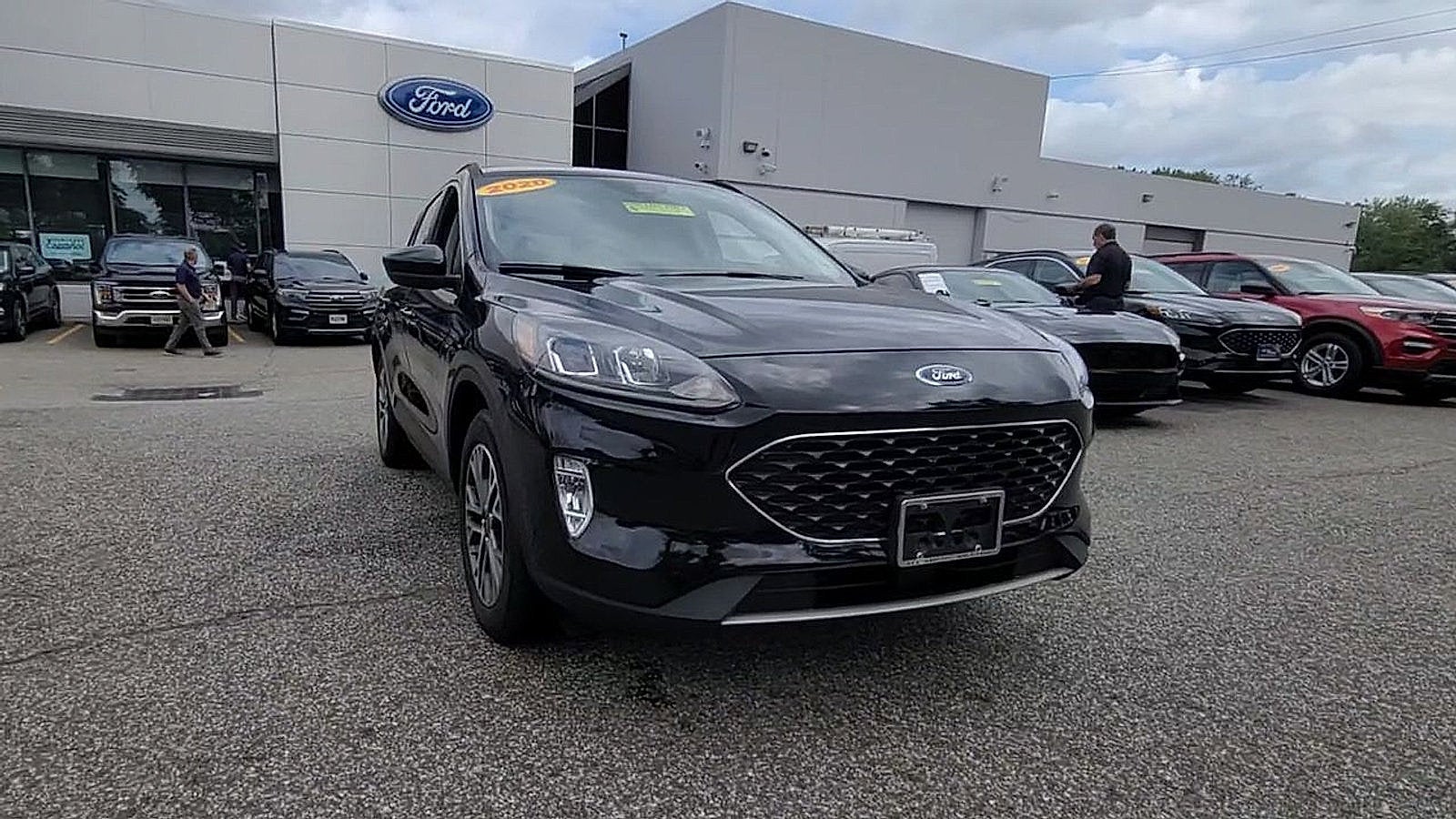 2020 Ford Escape SEL