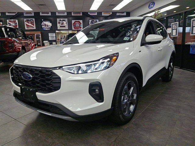 2026 Ford Escape ST-Line Select