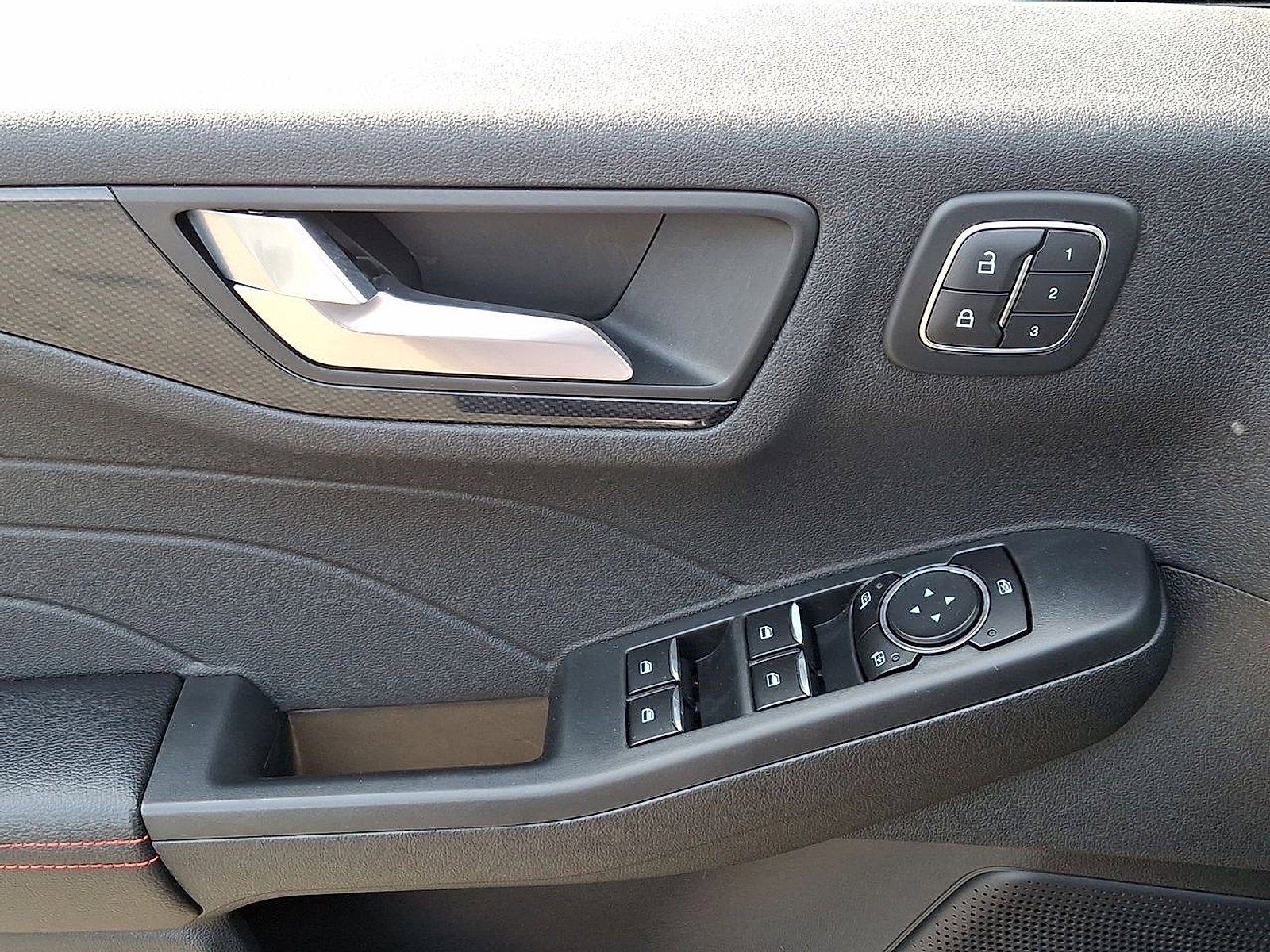 2023 Ford Escape ST-Line Elite