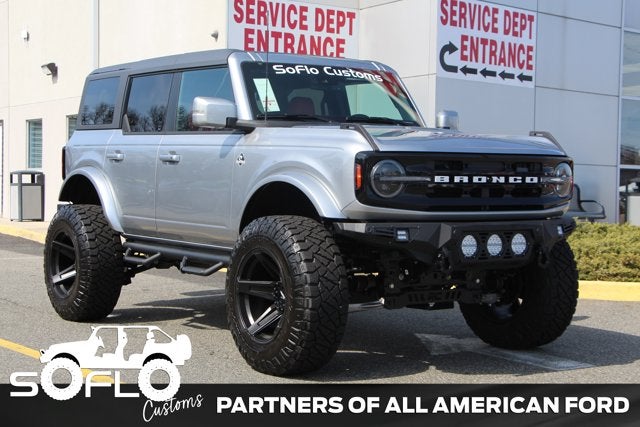 2024 Ford Bronco SoFlo Edition