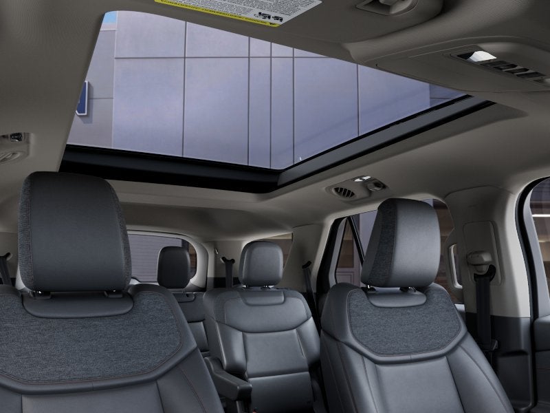 2027 Ford Explorer Active w/200A Pkg