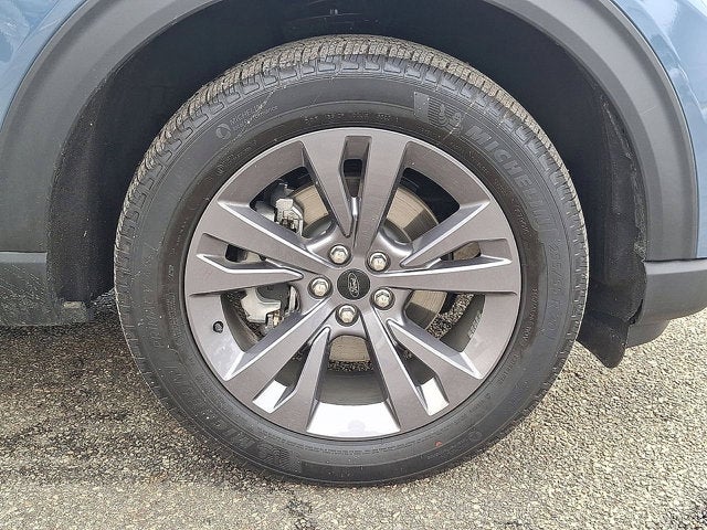 2026 Ford Explorer Base