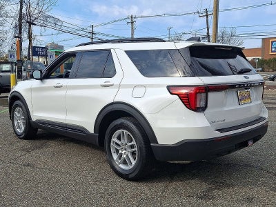 2026 Ford Explorer Base