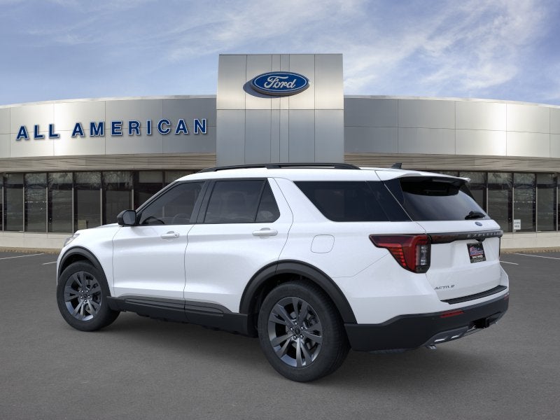 2026 Ford Explorer Base