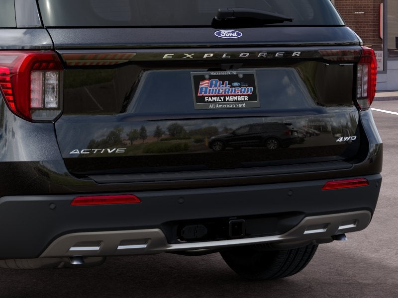 2027 Ford Explorer Active w/200A Pkg