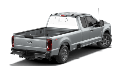 2027 Ford Super Duty F-350 SRW XLT
