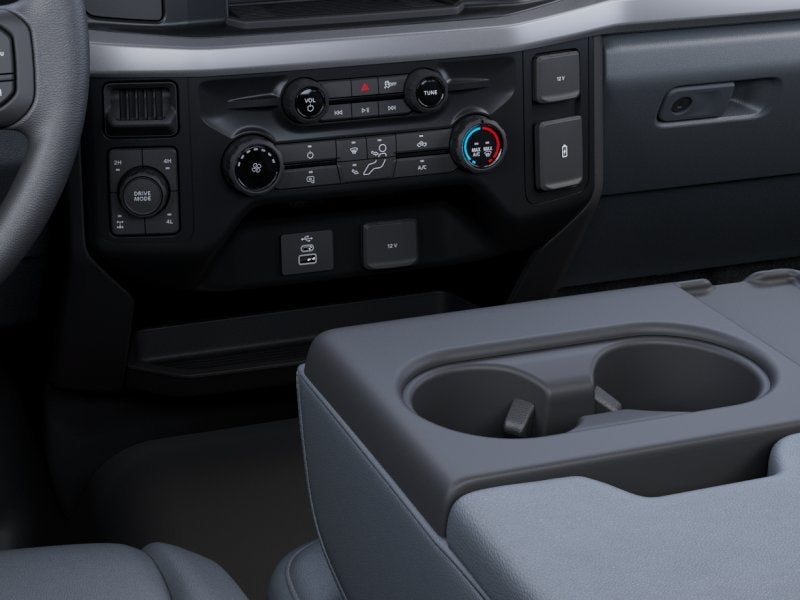 2027 Ford Super Duty F-350 SRW XL