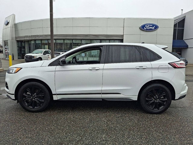 2023 Ford Edge SE