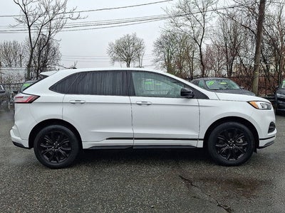 2023 Ford Edge SE
