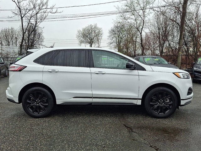 2023 Ford Edge SE