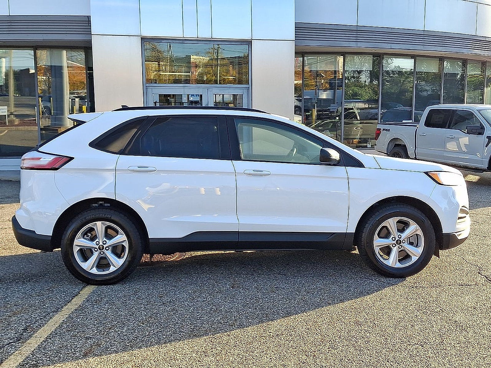 2024 Ford Edge SE